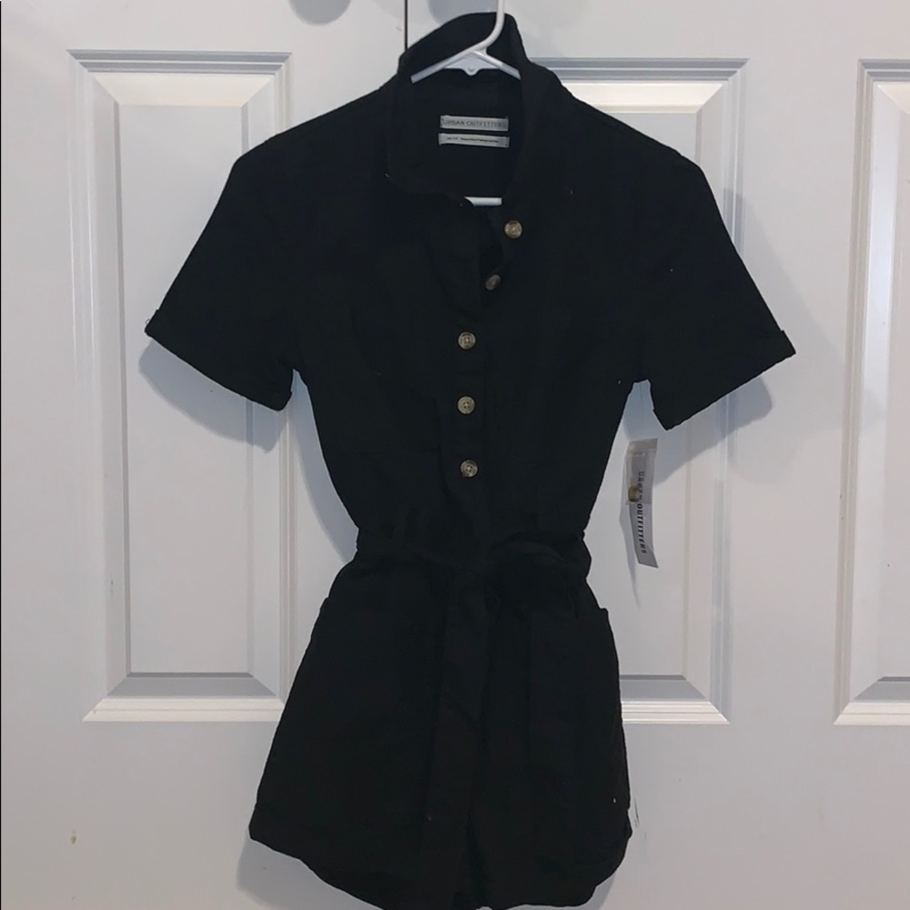 NWT urban outfitter short sleeve shortalls- romper